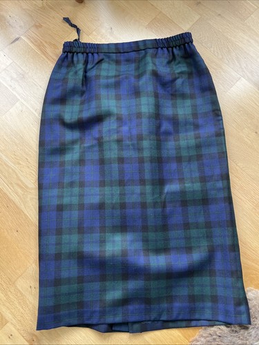 Line lined wool tartan - a-line,
