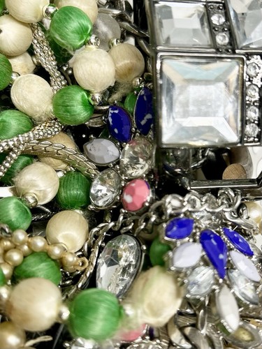 Vintage mixed jewellery - jewellery, house