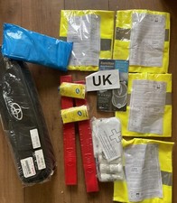 1?Toyota Car Emergency Breakdown Set 1st Aid Kit & BREATHALYSER Beam Reflector