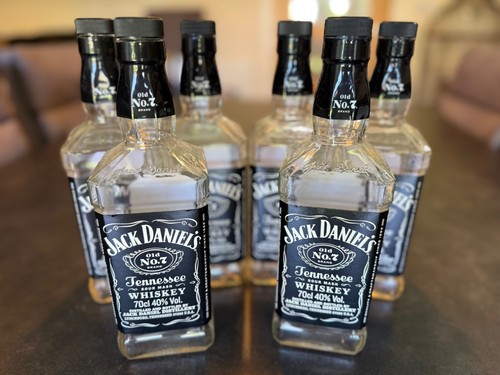 Jack daniels whiskey - x,