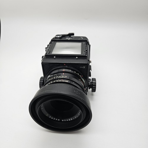 Near mint mamiya - pro, s