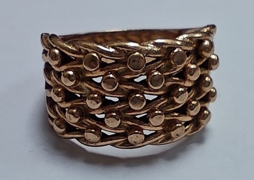 9ct gold keeper - 9ct, ring