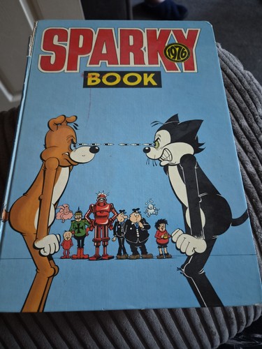 Sparky book 1976 vintage - 1976,