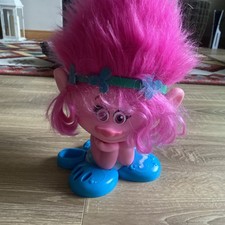 Dreamworks - Trolls - Princess Poppy Styling Station - Styling Head, Pink Hair