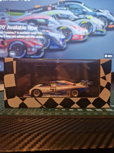 Ebbro nissan skyline - 1/43,