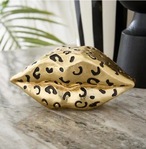 New leopard print lips - print,