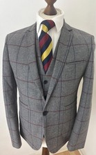 Tweed Style Grey Windowpane Check Jacket & Waistcoat by ASOS 38S