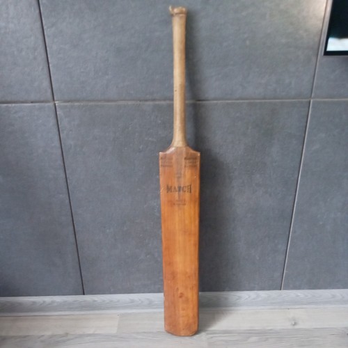 Vintage cricket bat playfair - cricket,