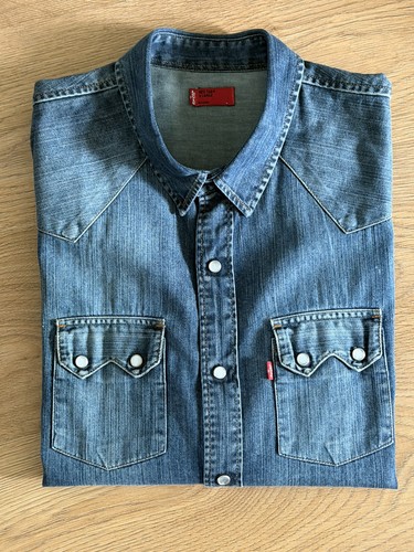 Levi red tab - levi's,