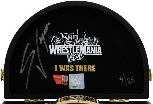 Stephanie vaquer wwe signed - stephanie,