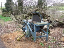 Photo 6x4 Saw Bench Akenham