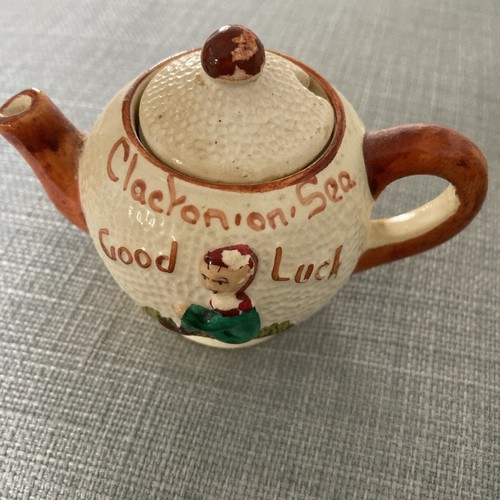 Manor ware teapot with - with, liner