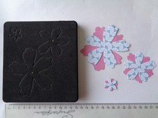 Sizzix Bigz Flower layers #4 ~