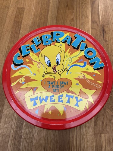 Rare vintage 2001 looney tunes - rare,