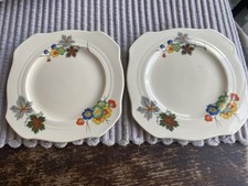 New Hall Hanley Small Vintage Cake Plates 