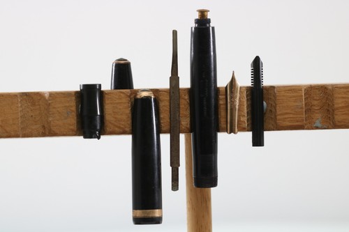 Vintage parker button fill - button,