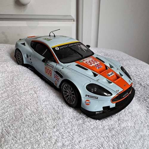 Aston martin dbr9 gulf - aston,