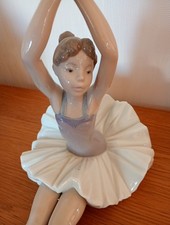 LARGE  Vintage Nao By  Lladro