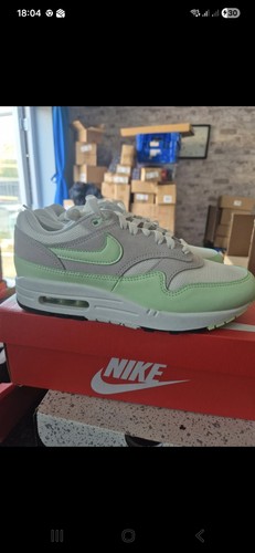 Nike air max ess - max, 6.5