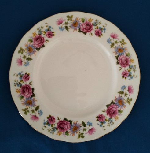 Five vintage queen - vintage, anne