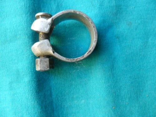 Necklace saddle strings - , old