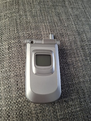 Samsung sgh v200 - sgh-v200, silver