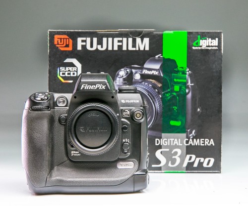 Fujifilm finepix pro 3 - fujifilm,