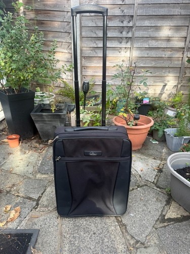 Samsonite black soft shell