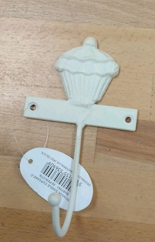 Cupcake single hook cream - cupcake, in