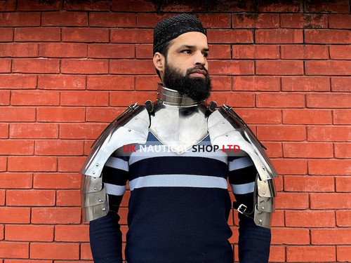 Medieval knight shoulder - knight,