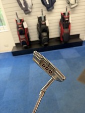 Used Scotty Cameron Special Select Squareback 2 Putter / 35.0 Inches