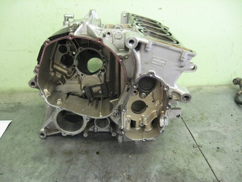 Yamaha fjr 1300 crankcases - ,
