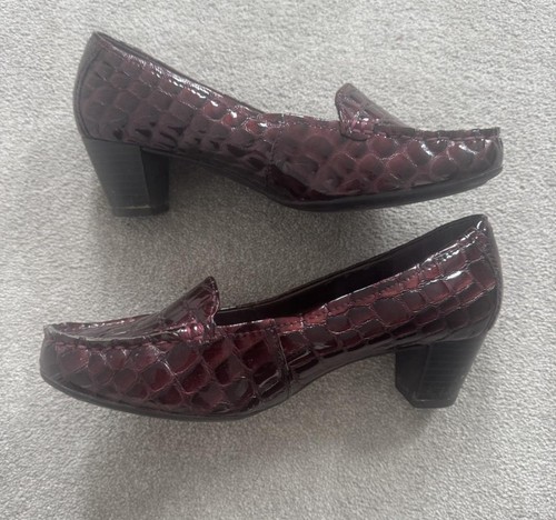 Footglove burgundy heels - m&s,