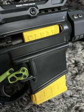 YELLOW - Safety Magazine /