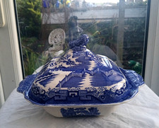 Antique Wedgwood Willow