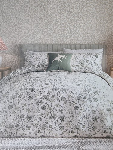 Sanderson options solaine king - sanderson,