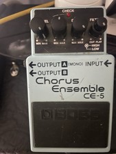 Boss CE-5 Chorus Ensemble Analogue Guitar Effects Pedal