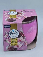 Glade scented candle - candle, sleeved