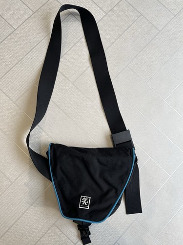 Black crumpler bag