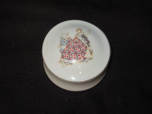 Vintage holly hobbie trinket - holly,