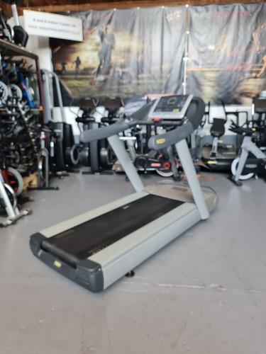Technogym treadmill excite - technogym,