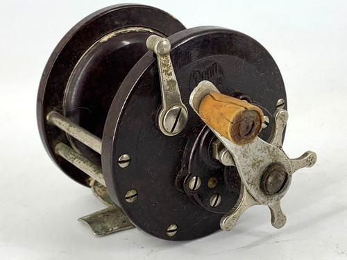Penn fishing reel - 85,