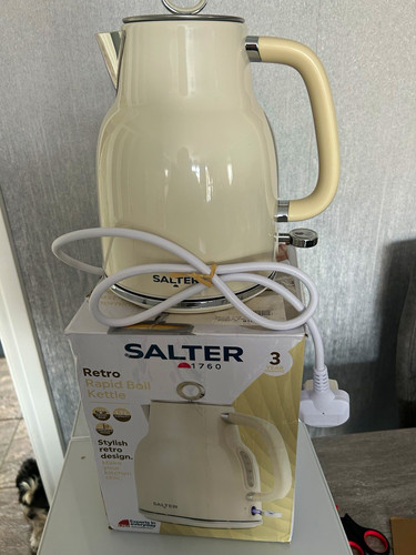 Salter retro rapid boil kettle - retro,