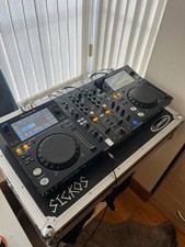 Pioneer XDJ-700 DJ Deck Pair