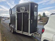 Ifor Williams HB511 Horse Trailer