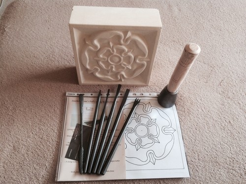 Stone carving tudor rose - carving, rose'