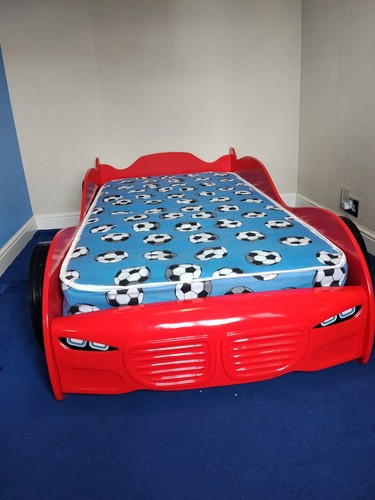 Red bmw racing car bed - red,