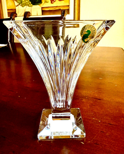 Waterford clarion vase - 6",