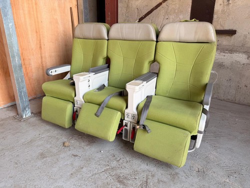 Airplane seats airline - seats,