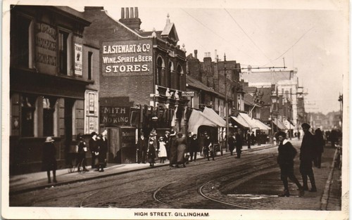 Gillingham high street - by, lye